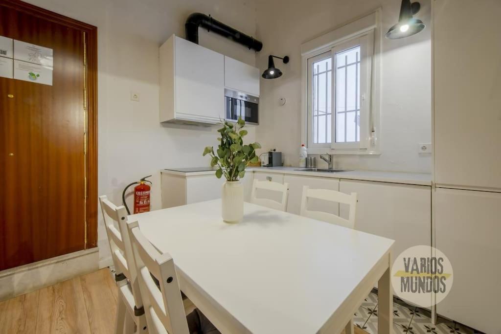 Cozy Loft En Chamberi Calle Ponzano Apartment Madrid Luaran gambar